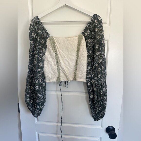 Anthropologie Forever that Girl Cream and Black Ruched Puff Sleeve Blouse - Picture 3 of 5